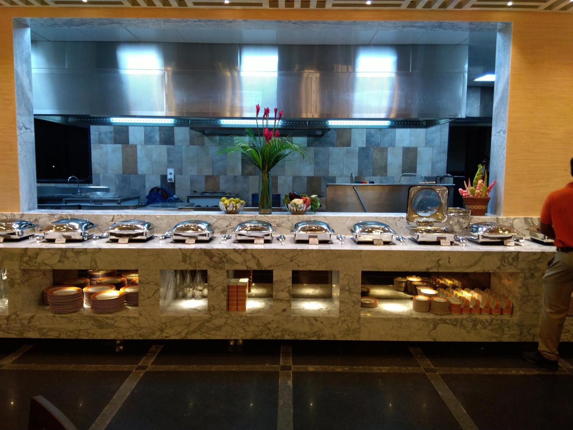 Angsana Oasis Spa & Resort Yelahanka Exterior photo