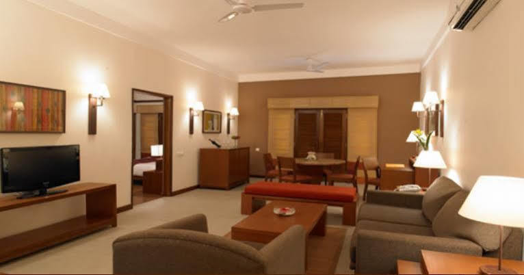 Angsana Oasis Spa & Resort Yelahanka Exterior photo